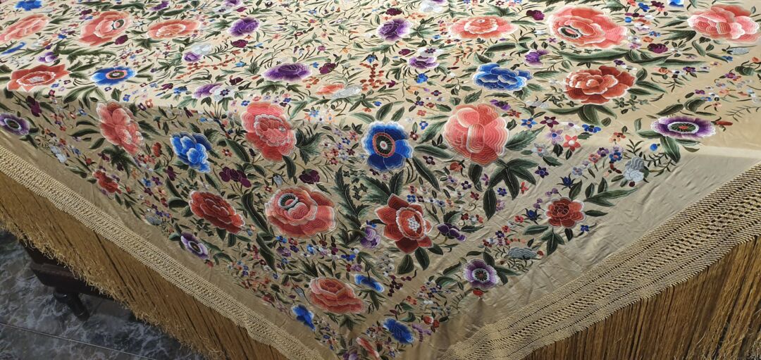 Impresionante mantón antiguo imperio Impresionante mantón antiguo imperio