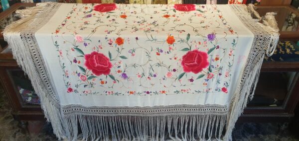 Mantón antiguo Mantón antiguo