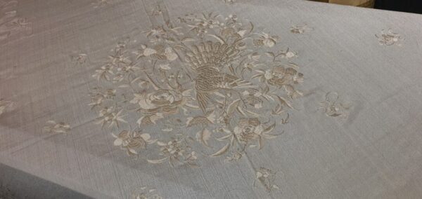 Mantón antiguo isabelino de novia Mantón antiguo isabelino de novia