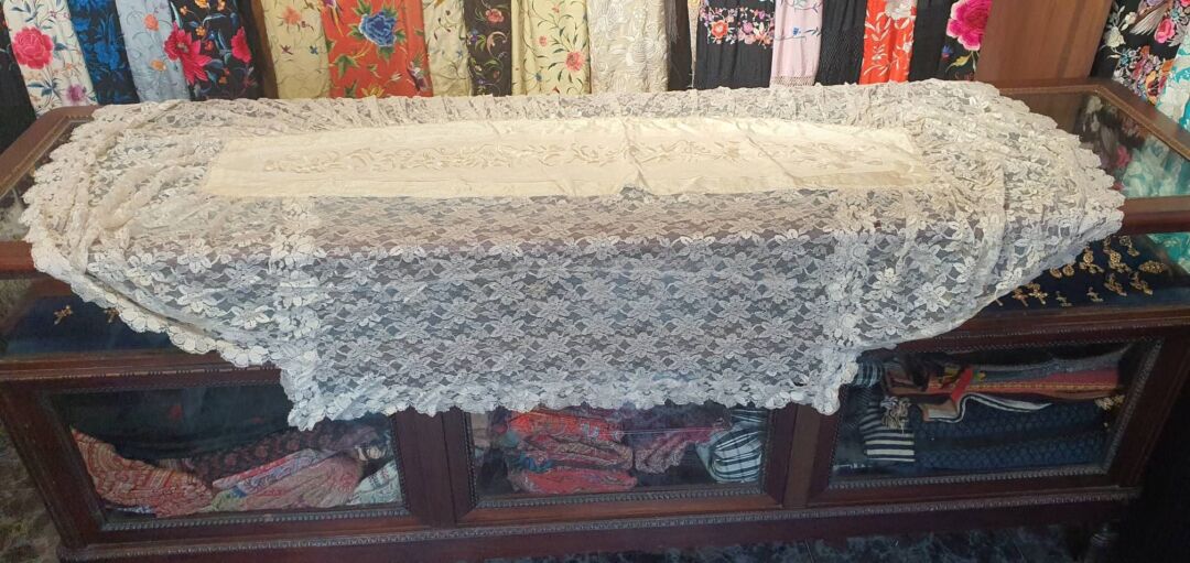 Mantilla antigua de terno